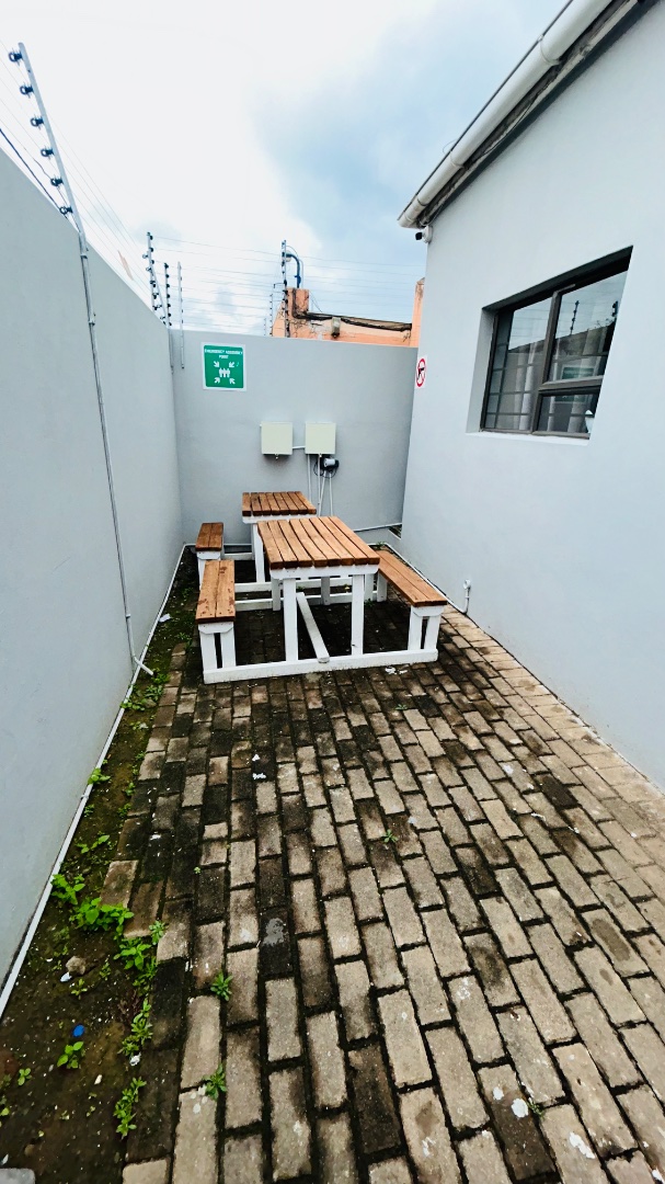 Commercial Property for Sale in Southernwood Eastern Cape